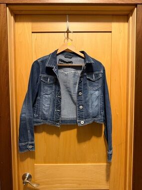 Maurices Two-Tone Blue Cropped Denim Jacket